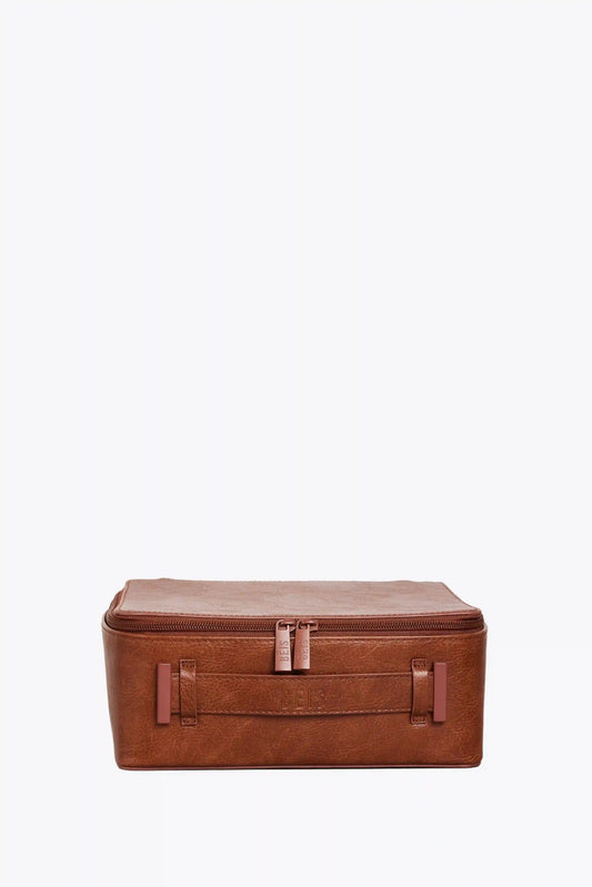 The Cosmetic Case in Maple